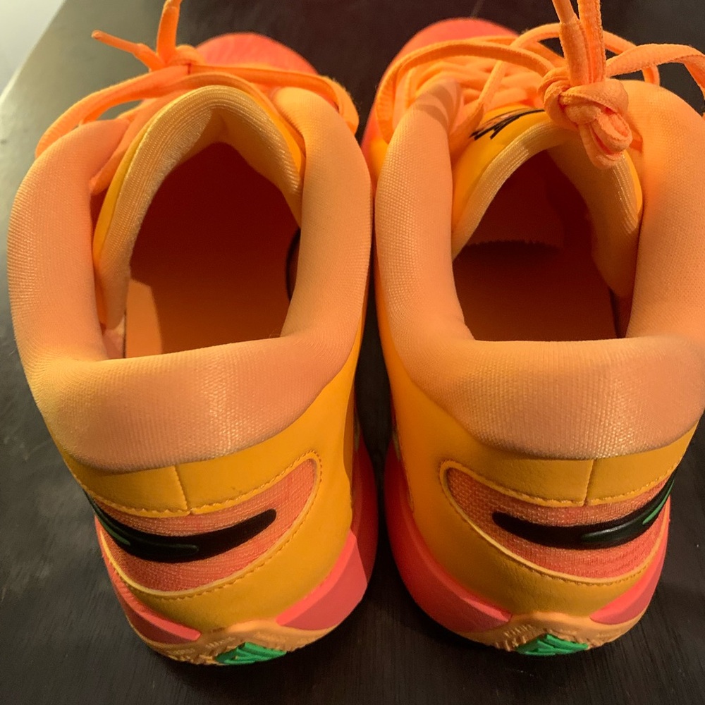 Giannas FREAK Orange. Brand new, never worn! - Picture 6 of 9